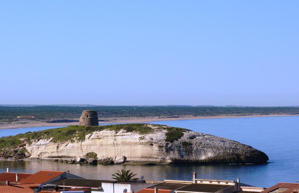Hotel Bellavista S'Archittu Bagian luar foto