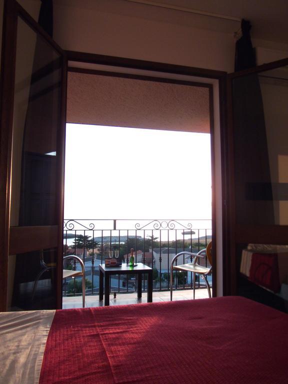 Hotel Bellavista S'Archittu Bagian luar foto